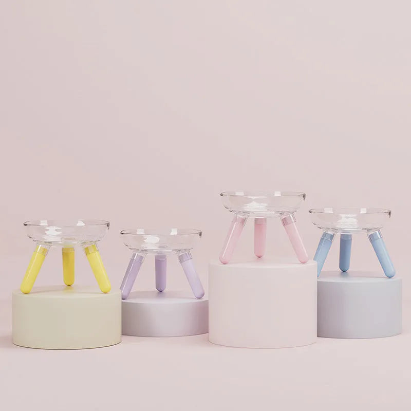 Transparent anti-knock triangle pet feeding bowl 18.2cm diameter PC material for cats and dogs