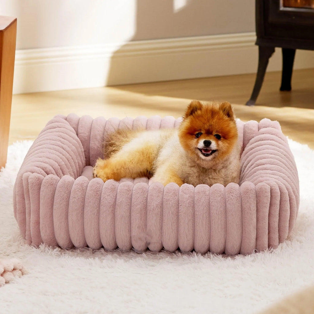 Soft faux fur pet bed for dogs and cats with removable cover in beige colour