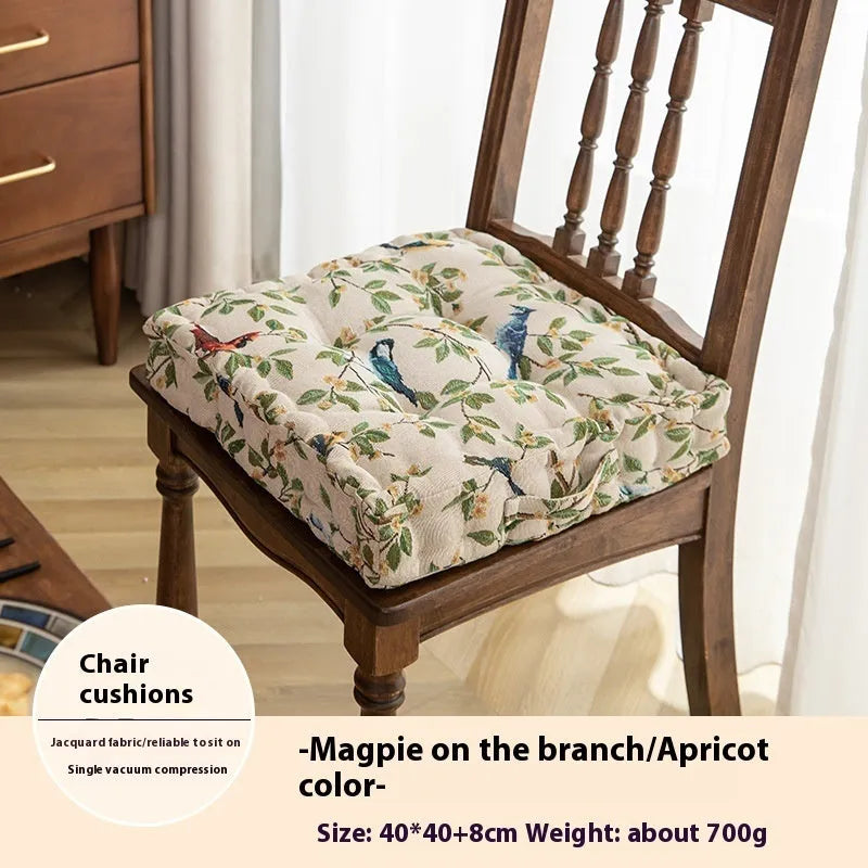 American-style dining chair back cushion in flower pattern with 40cm square dimensions and 8cm thickness
