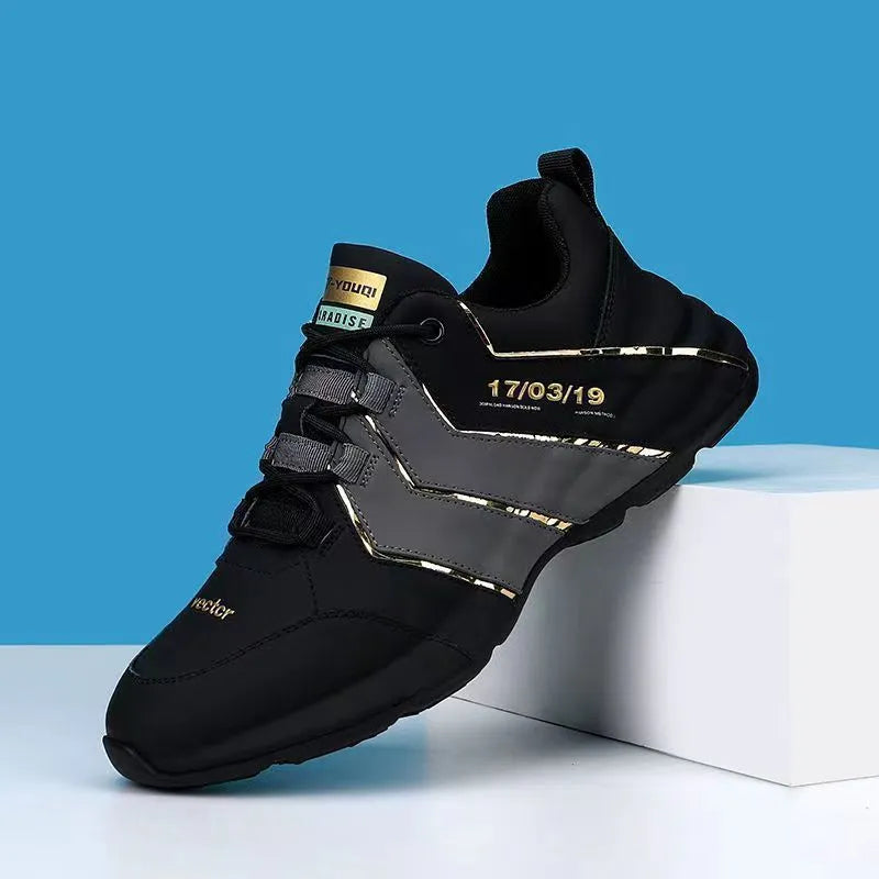 Low-top round-toe casual sneakers for teenagers with thick plastic sole and mesh lining.