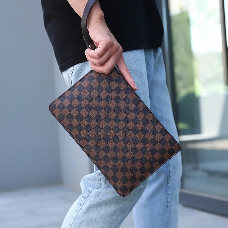 Men's soft PU leather plaid pattern clutch wallet with 6 card slots and zipper pocket
