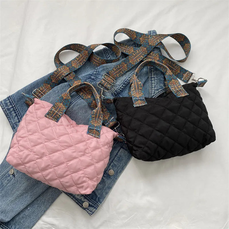 Shoulder messenger bag in oxford cloth with urban design and phone compartment
