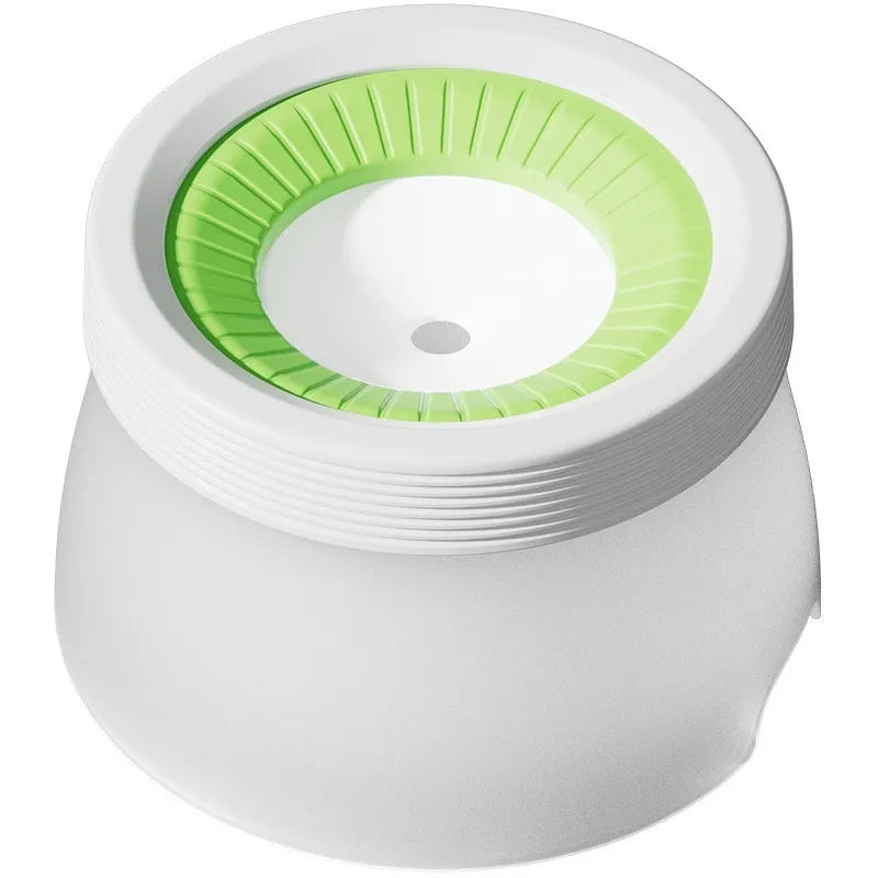 Green pet suspension bowl with non-wet mouth design for dogs and cats