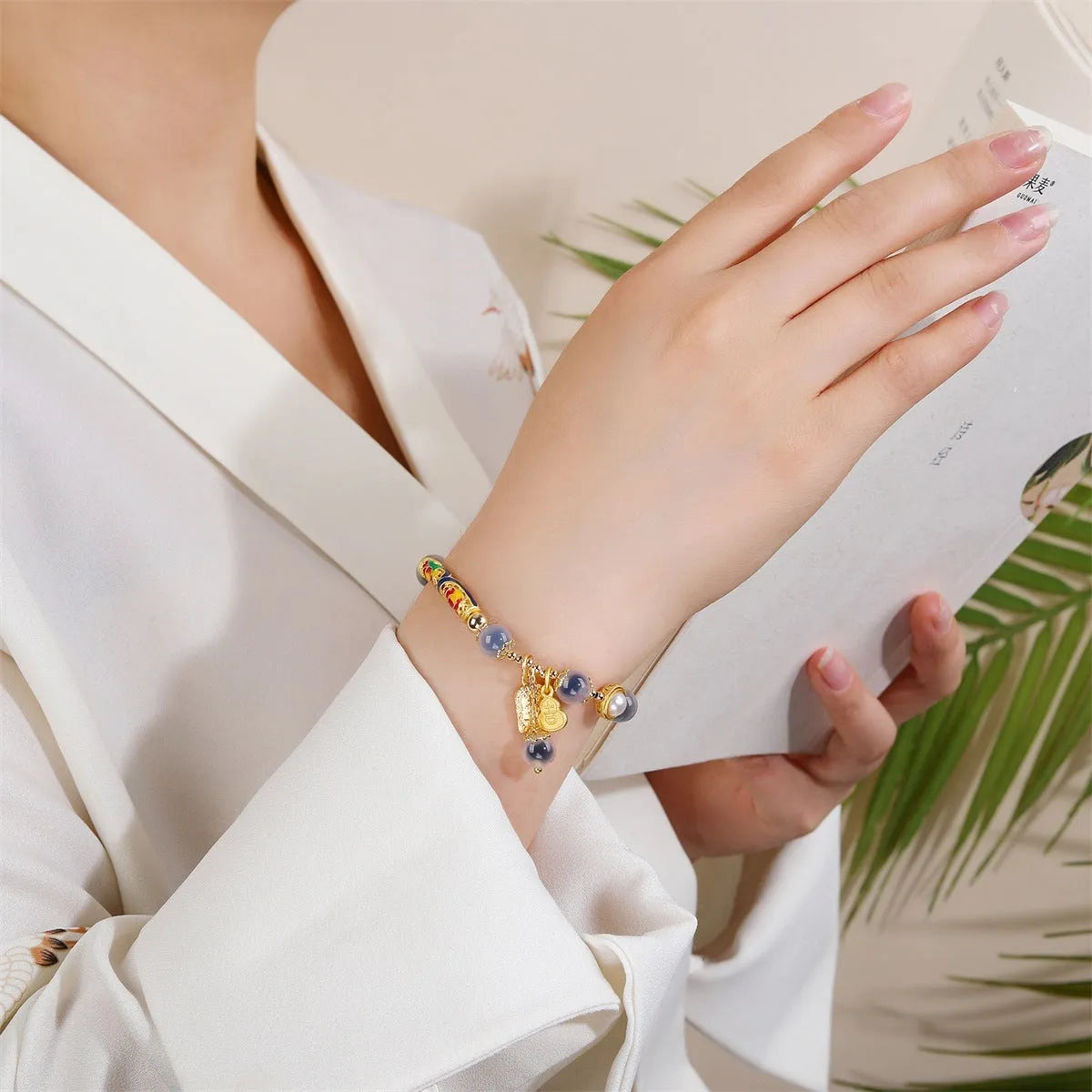 Women's sugar heart agate bracelet with retro minority design and handmade craftsmanship