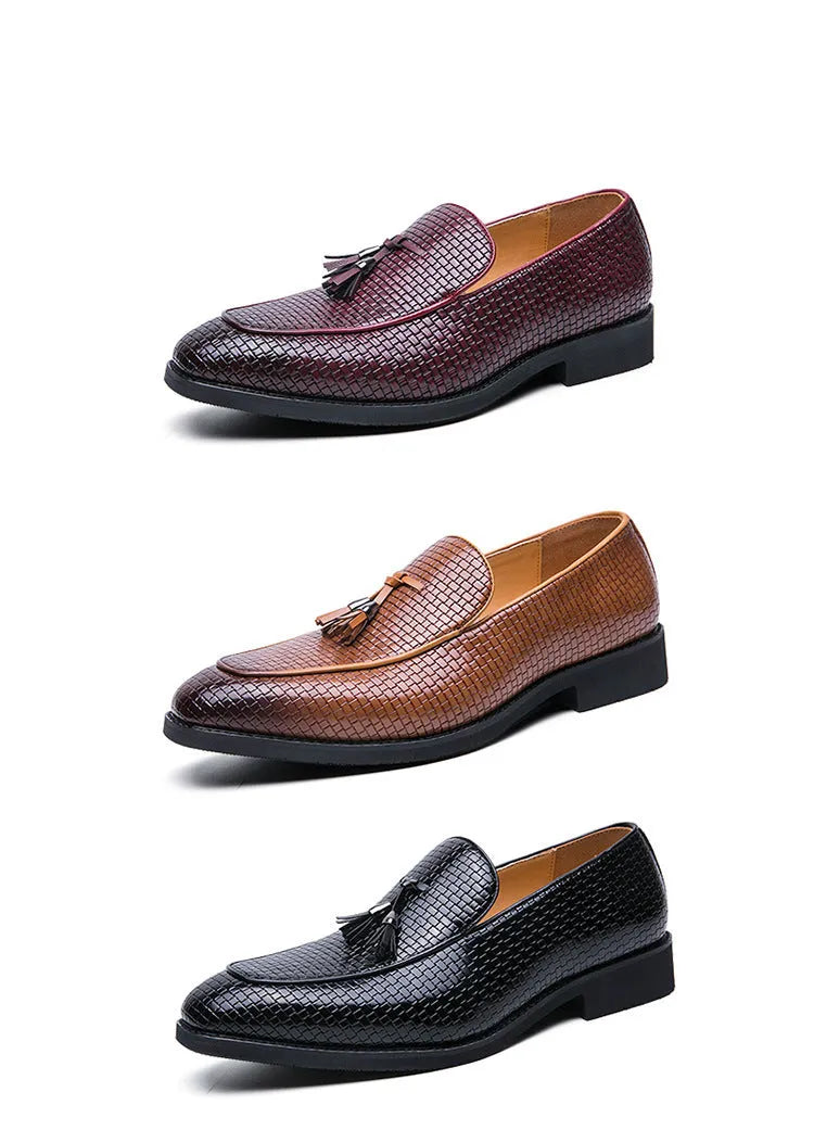Men's black pointed slip on shoes with tassel detail and artificial PU upper