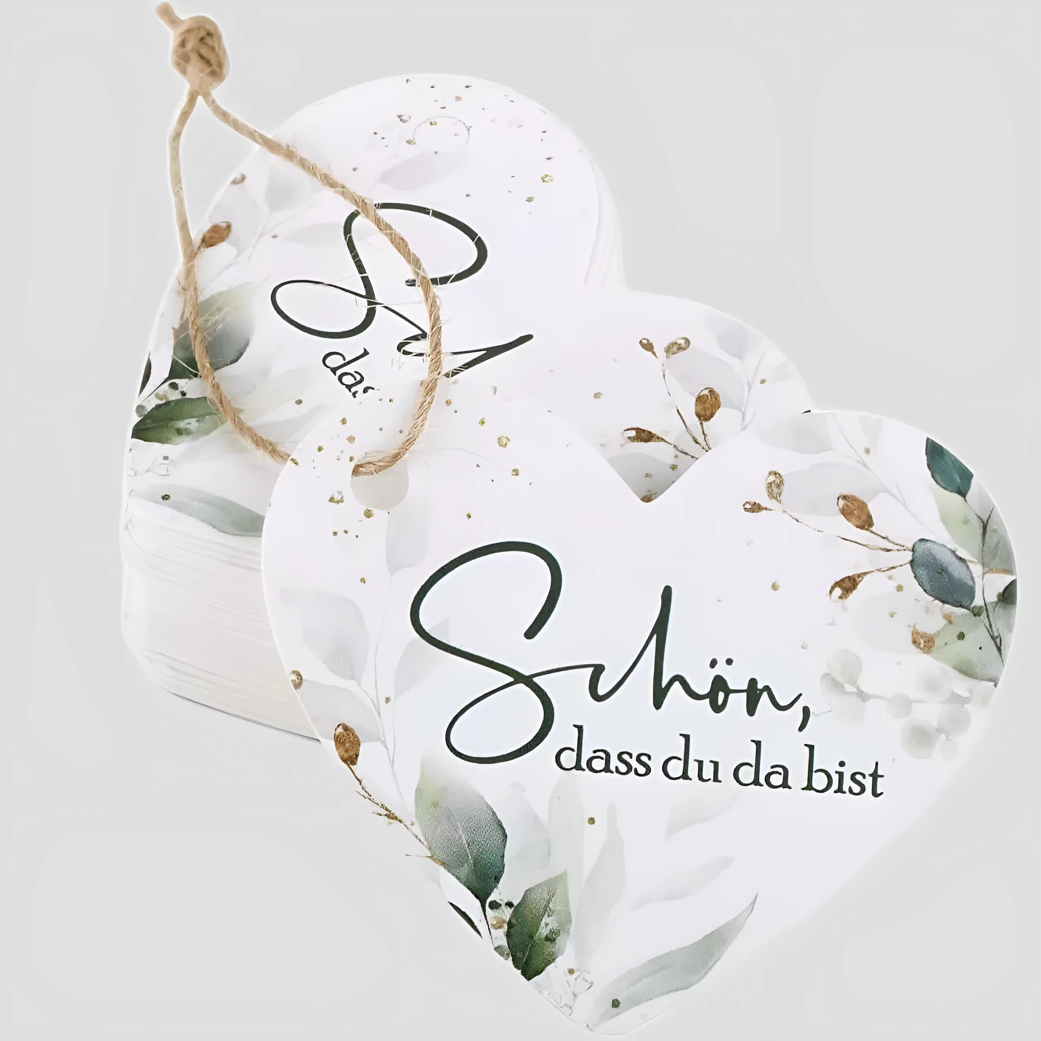 Set of 50 flower heart-shaped paper gift tags in two colour style options.