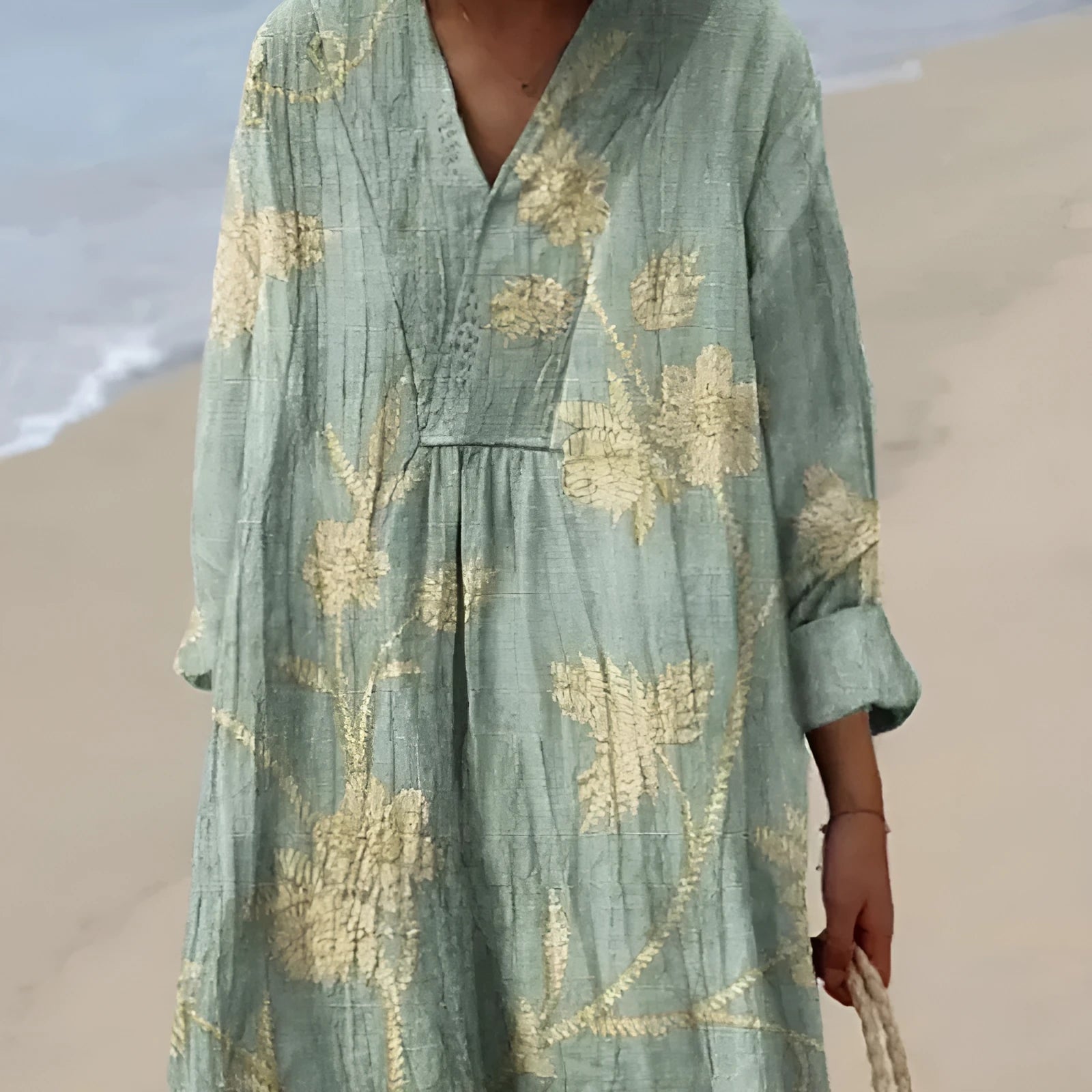 Casual long floral shirt dress with a 3D printed pattern and a wide waist.