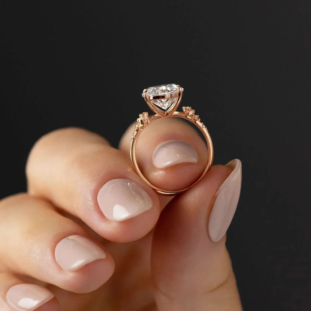 S925 sterling silver ring with egg-shaped zircon in starry sky design, yellow gold colour, geometric line style