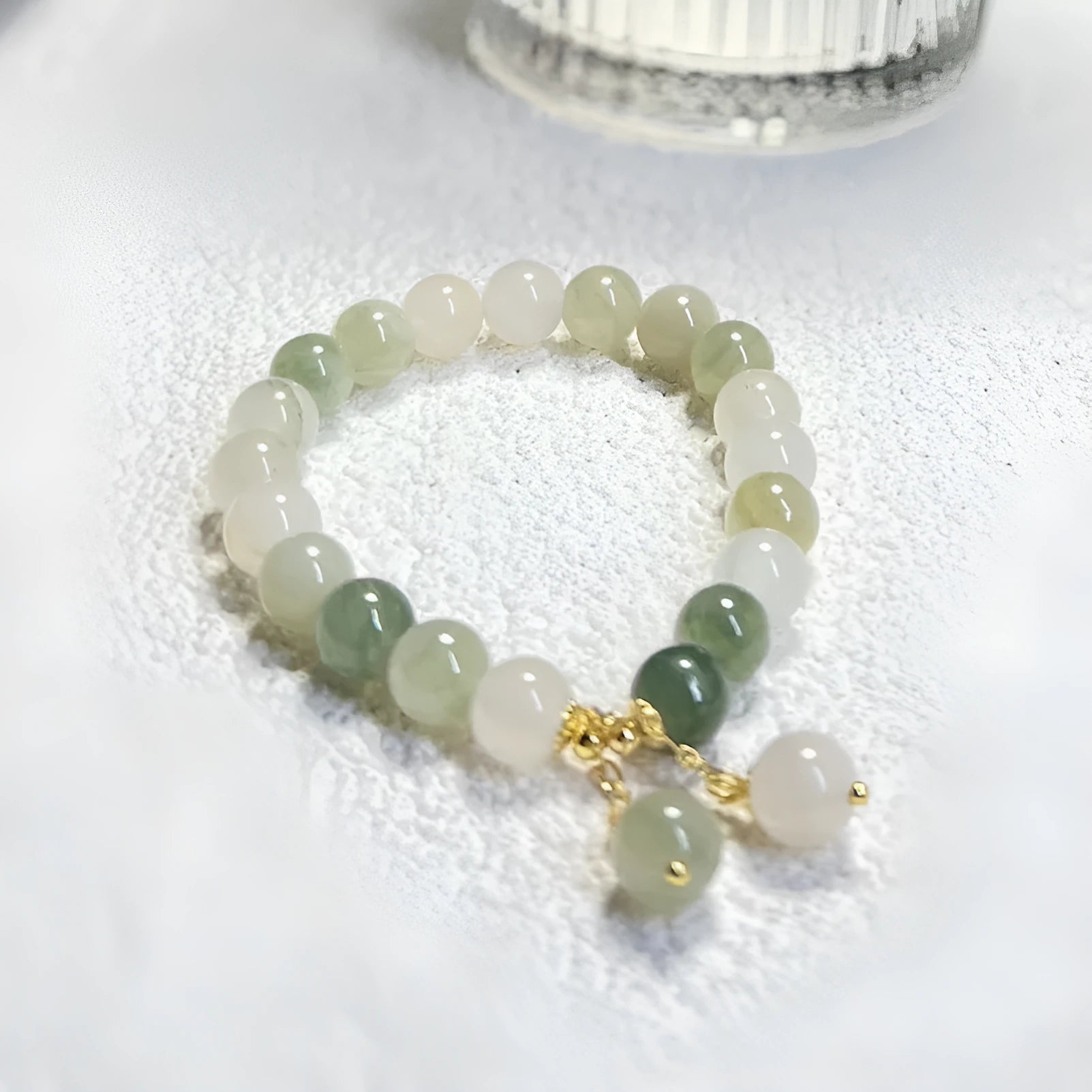 Women's simple alloy bracelet with electroplated finish in S175 colour