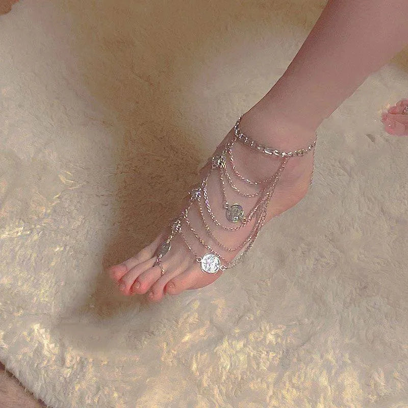 Gold or silver retro tassel anklet for women made from alloy with geometry design