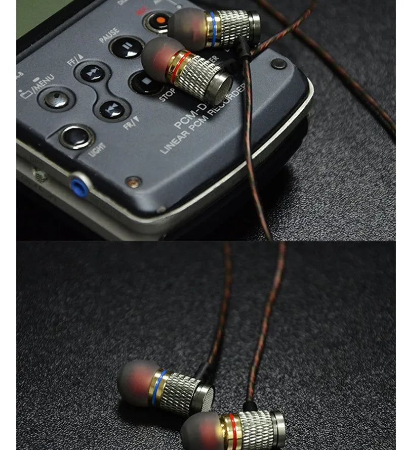 Close-up of wired in-ear headphones with metal housing, silicone cable, and TPE earplugs shown in standard and with microphone styles.