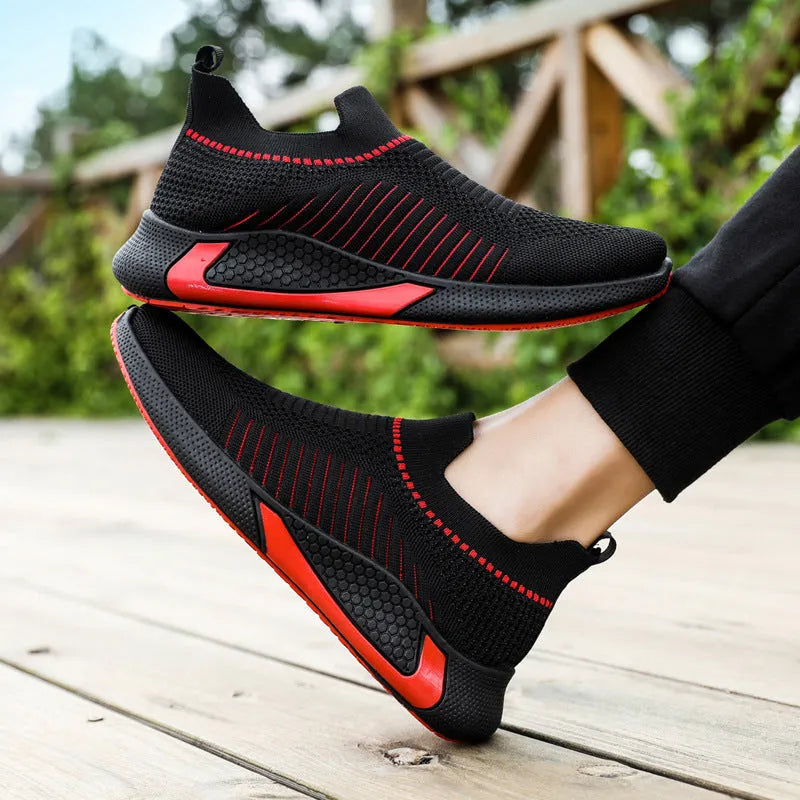 Men's mesh sock sneakers with striped design and colourblocking details