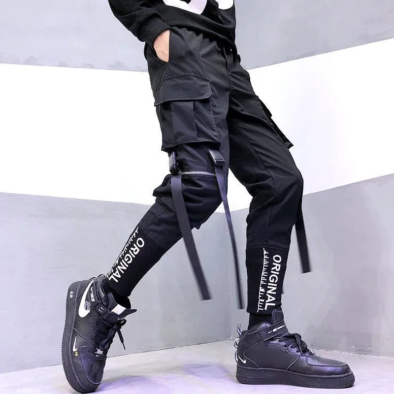 High-end cargo pants with embroidery for men, loose fit, nine-tenths length, mid-waist, black colour option