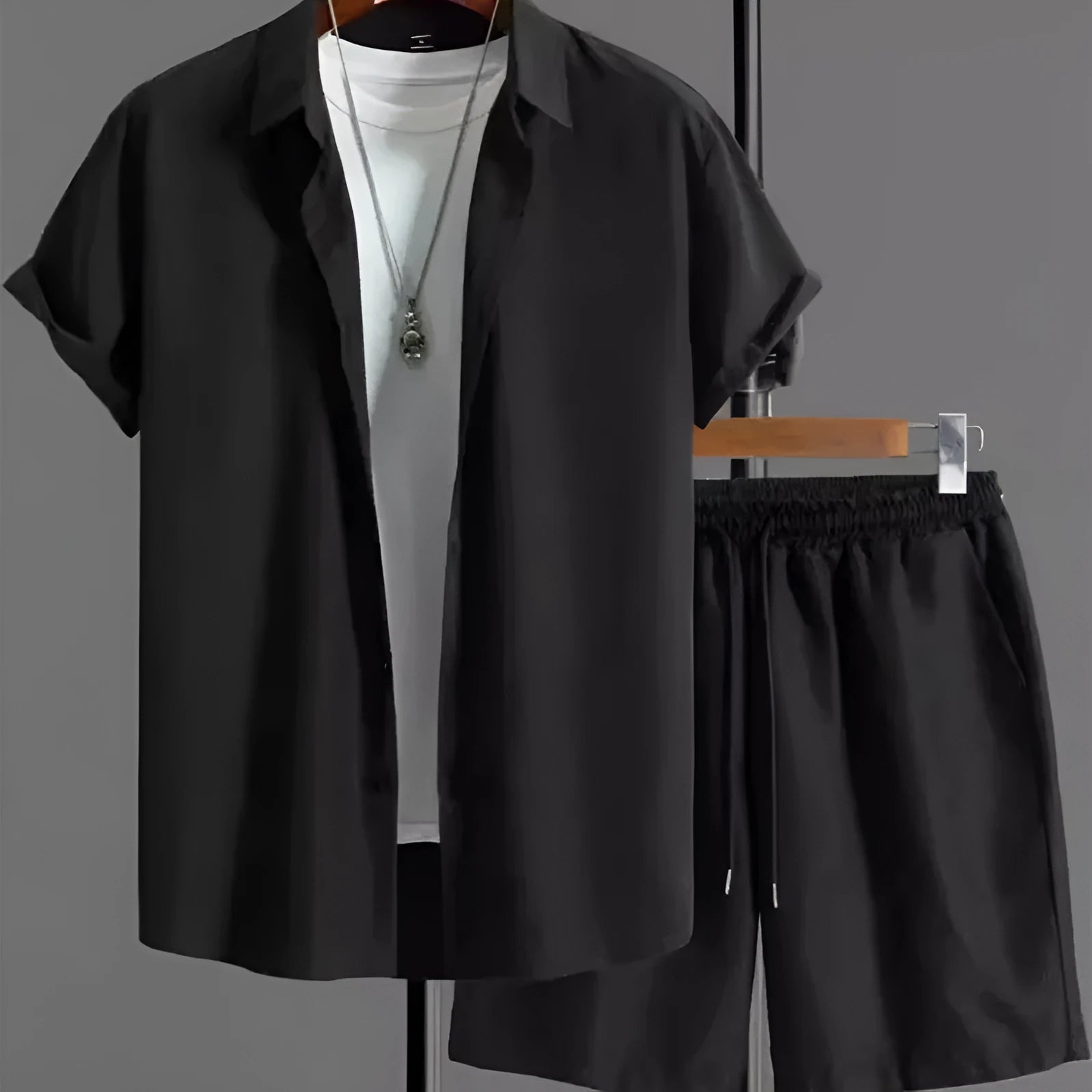 Men's jacquard short sleeve suit with matching shorts in solid colour options