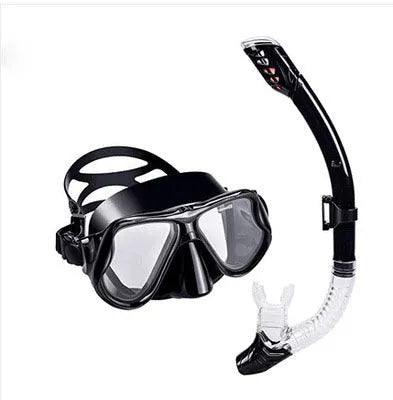 Black diving mask with anti-fog lens, PC frame, silicone strap, and silicone mouthpiece.