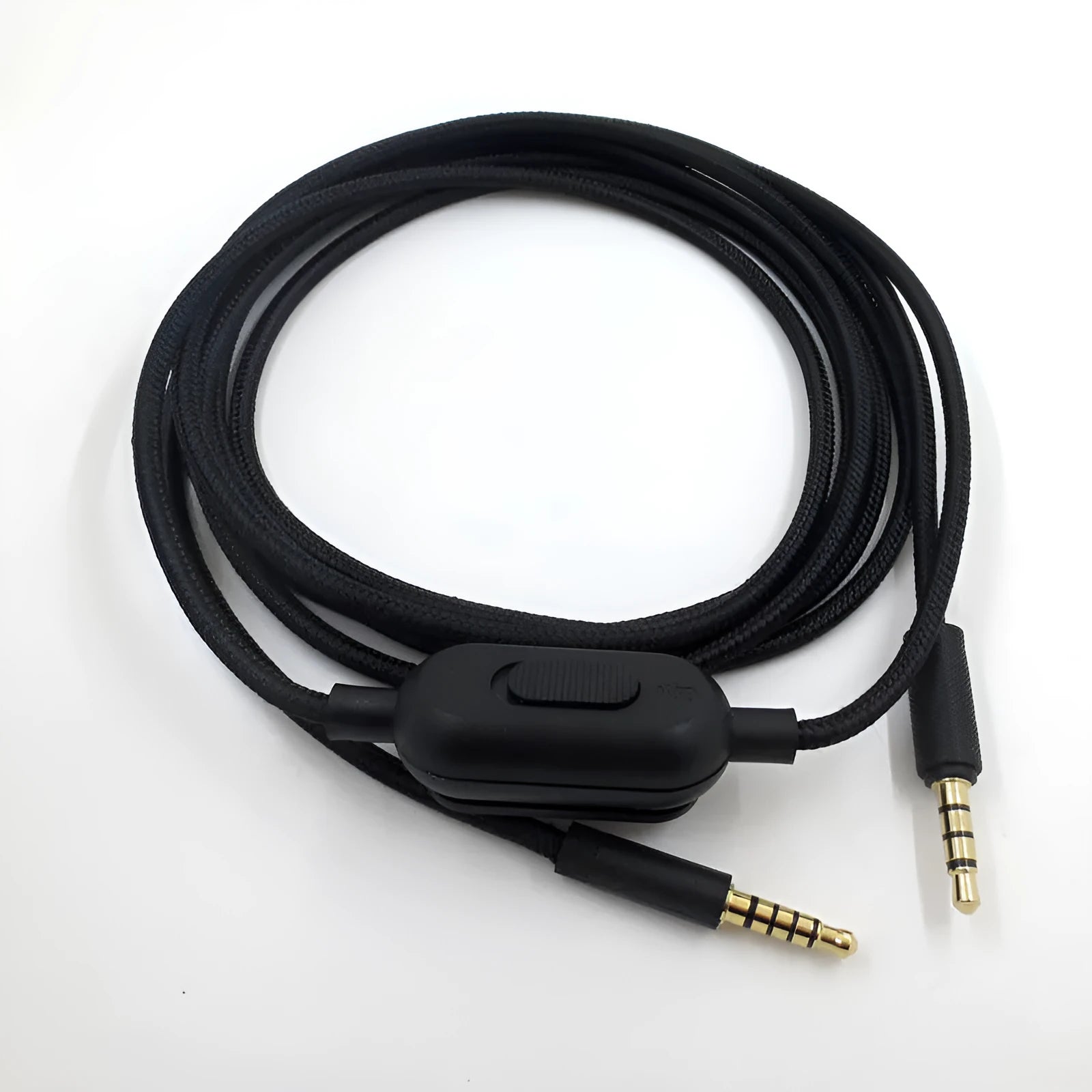 Black universal audio cable with Type 0 connector for gaming headsets