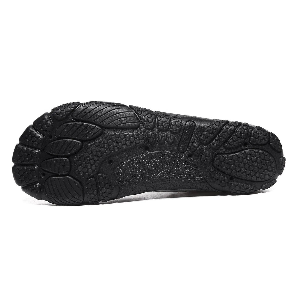 Unisex elastic fastening river tracing shoes with mesh upper and rubber sole