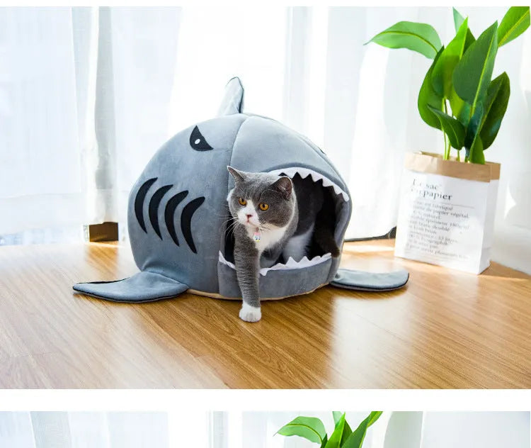 Grey shark-shaped pet bed for small dogs and cats with crystal velvet fabric