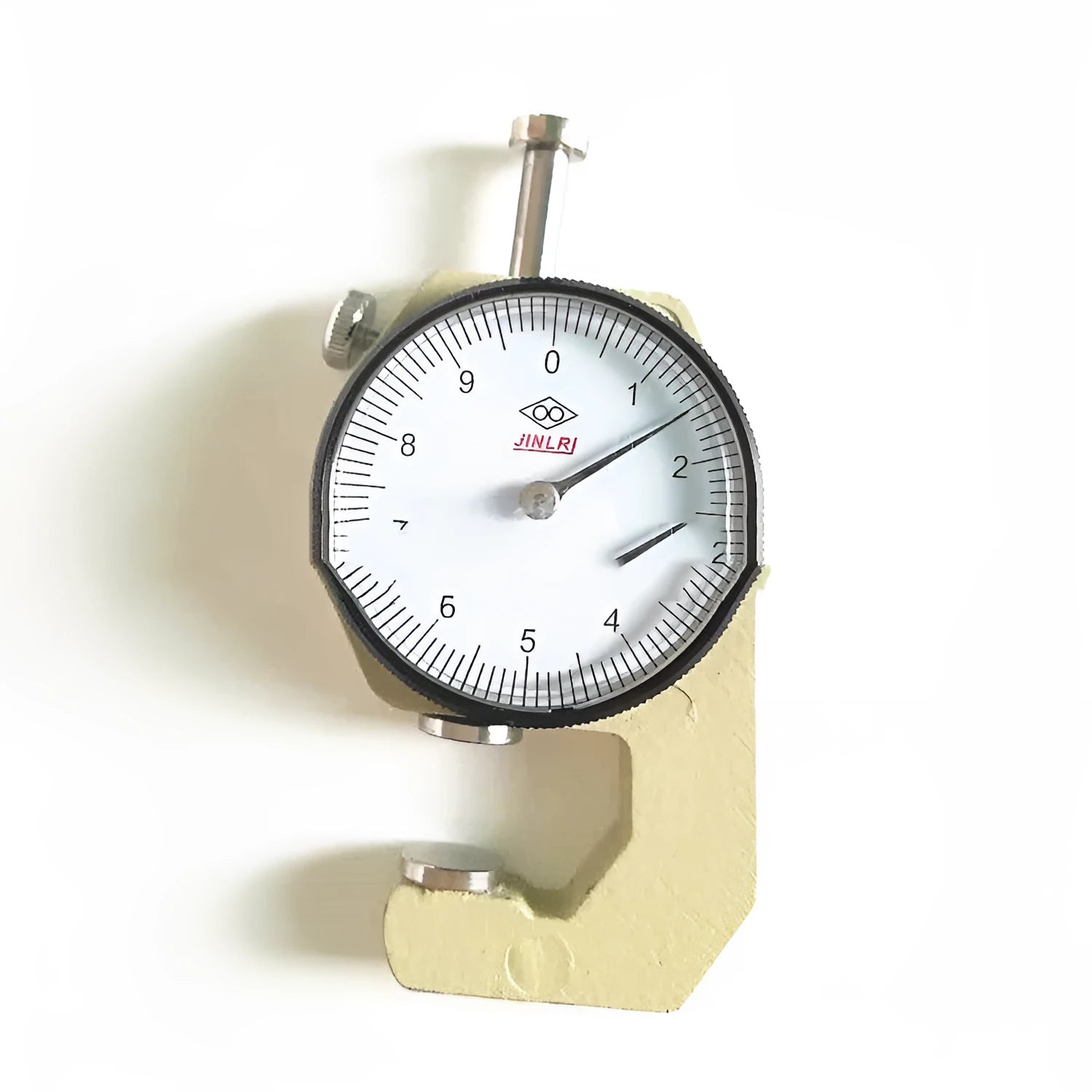 Digital thickness gauge for measuring steel tubes, films, and cloth materials