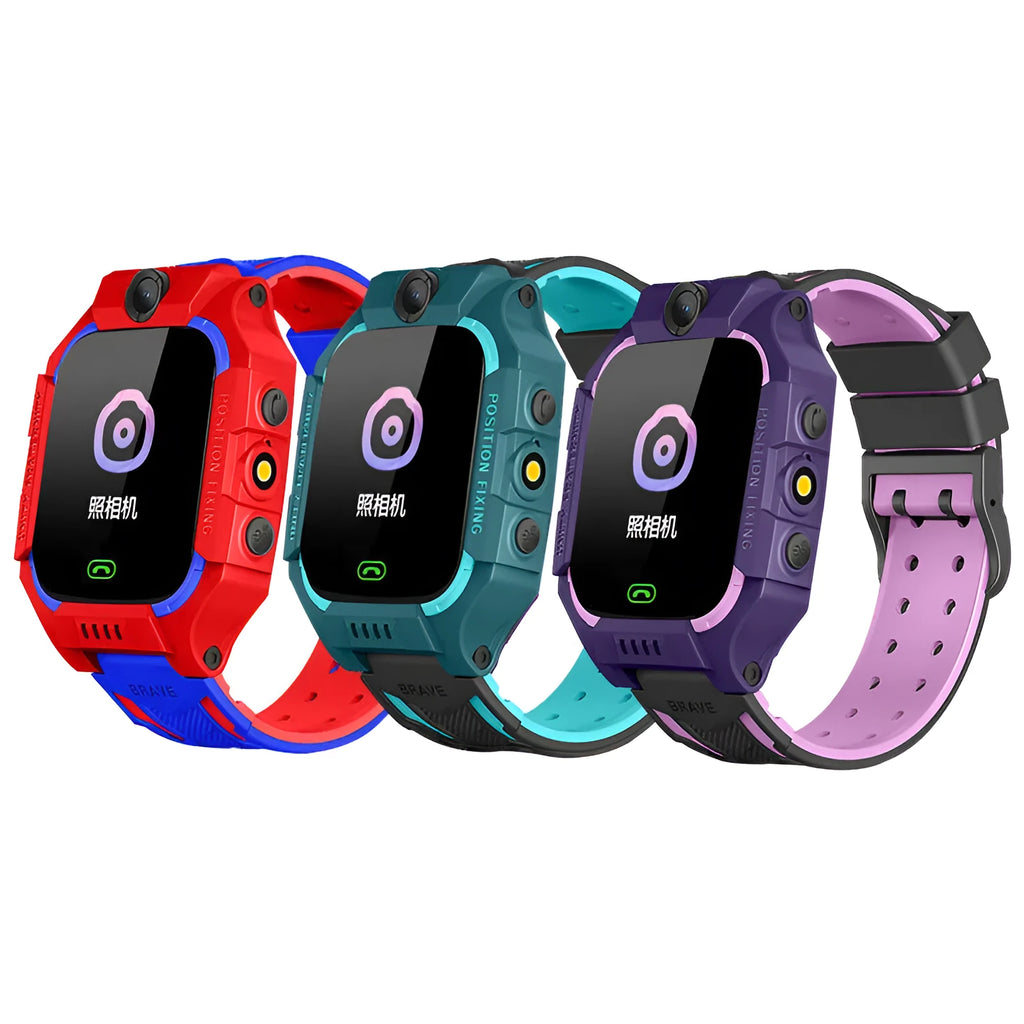 Z6 Q19 children's smartwatch in green showing 1.44-inch touch screen and wrist strap.