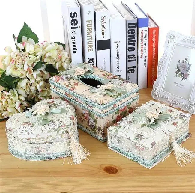 Ceramic jewellery and tissue box organiser in bright pink colour.