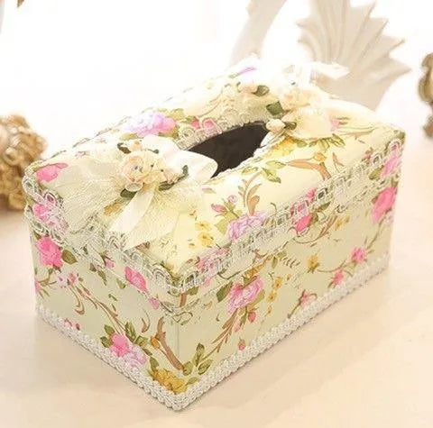 Ceramic jewellery and tissue box organiser in bright pink colour.