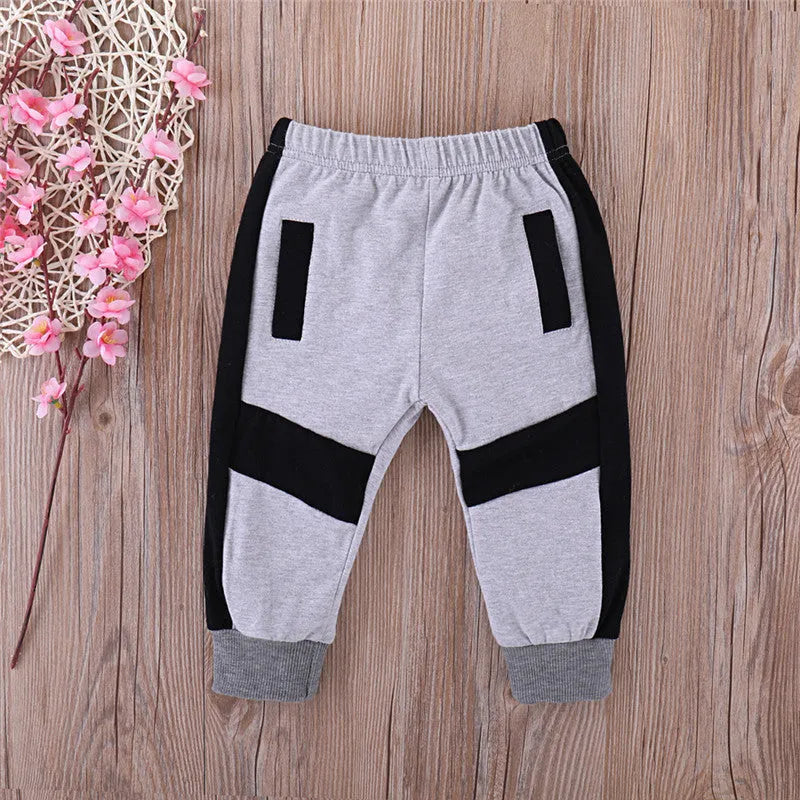Pudcoco 2-piece black toddler boy clothes set with letter print top and trousers