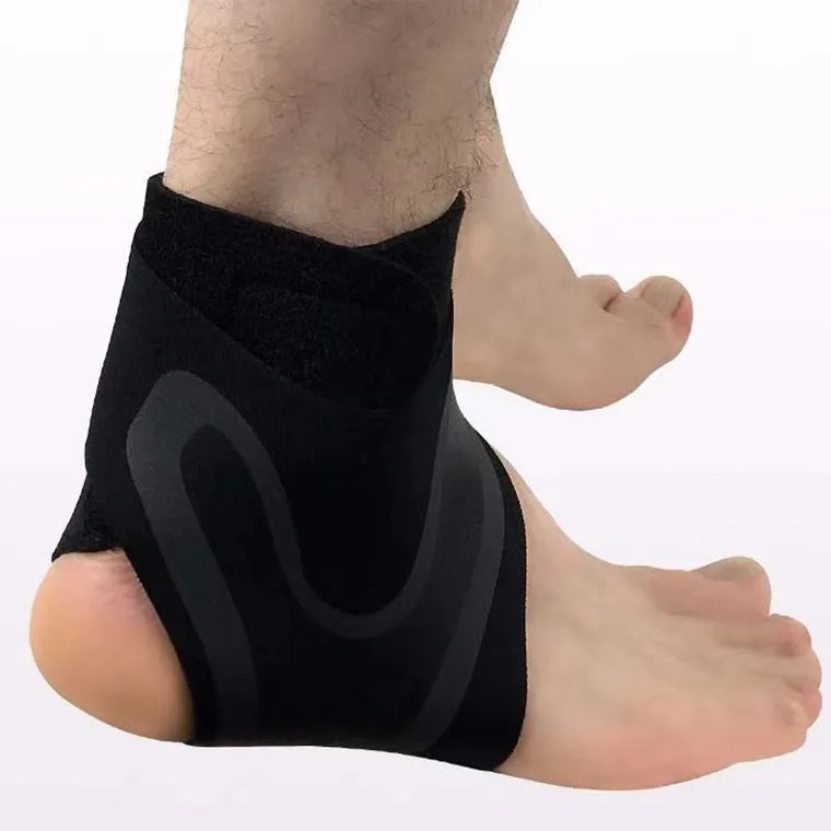 Adult ankle support cover for right foot, shown in size L for sports like running and basketball.