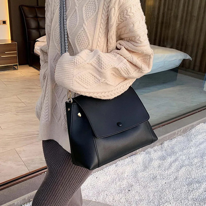 Atmospheric fashion handbag in fabric texture PU with crossbody strap, Beige colour