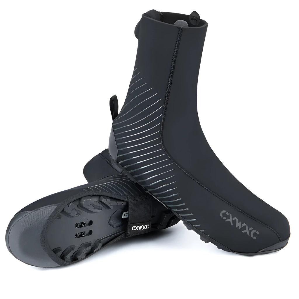GIYO CX-204 204 black neoprene cycling shoe covers with reflective details and rear zipper
