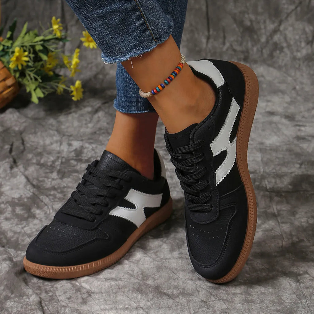 Women's black and pink colourblock lace-up round toe flats with flat heel in artificial PU