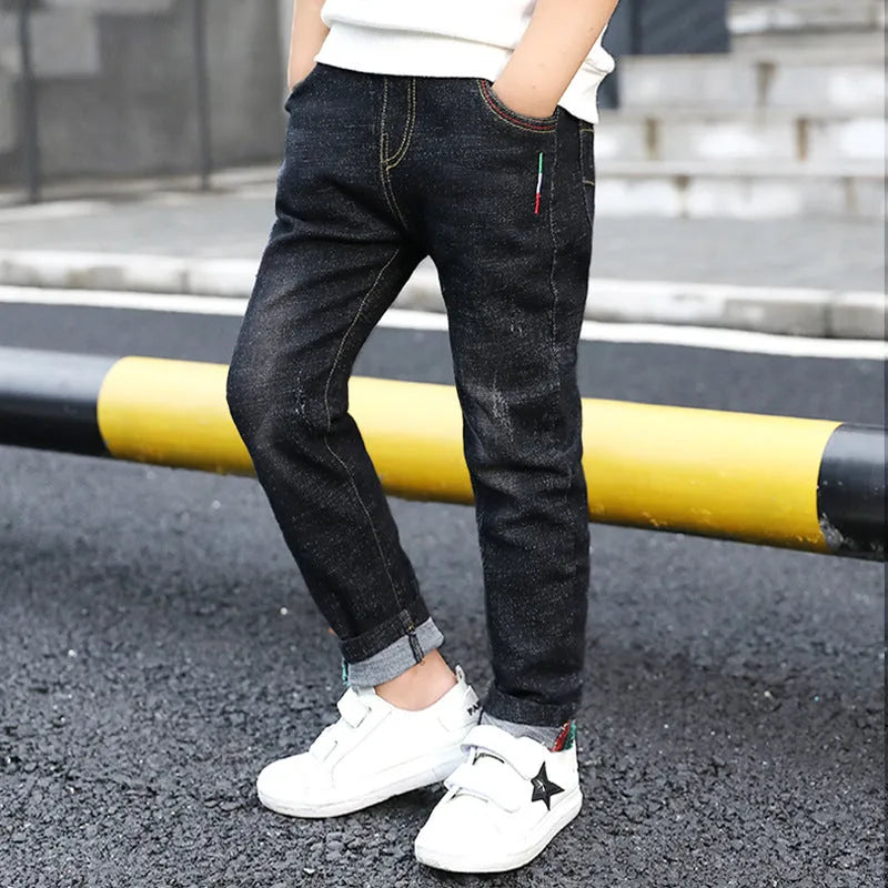 Boys' cotton denim mid-waist jeans in blue, size 140cm, front view