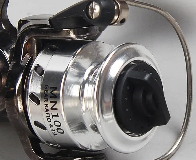 Mini 100 all metal black spinning reel MN100 8cm high with folding wooden rocker arm handle