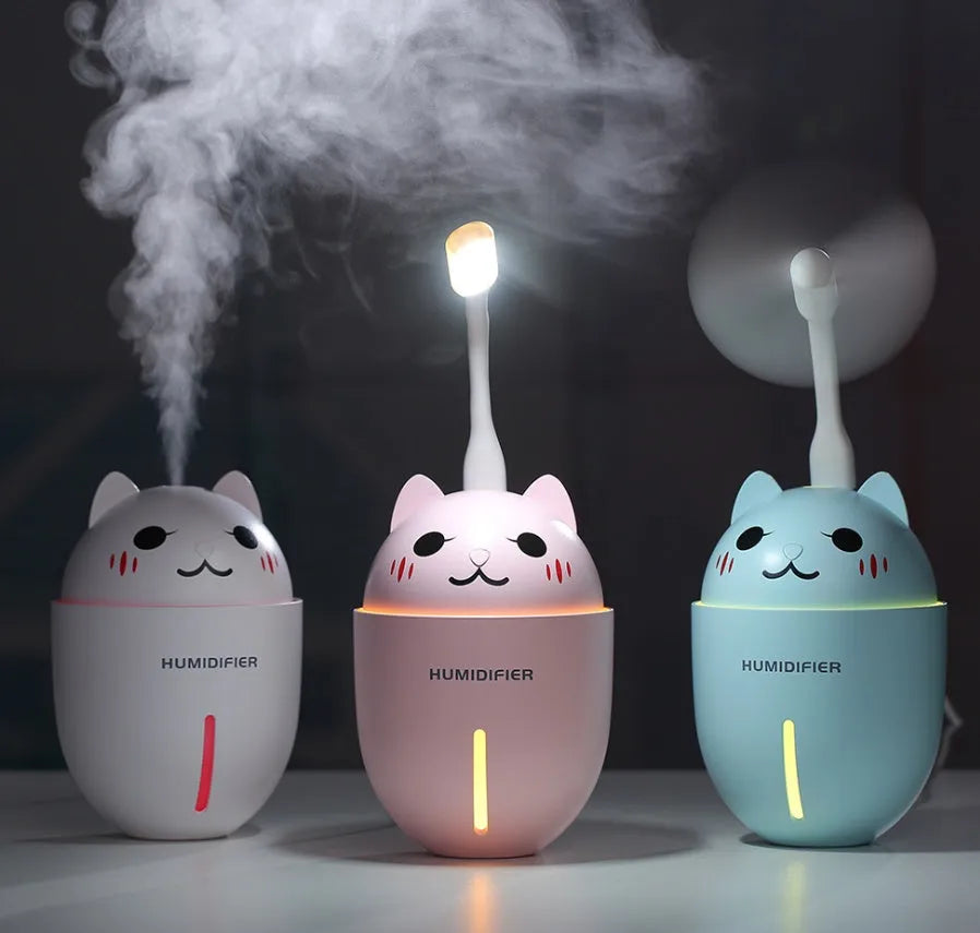 Meng pet cat humidifier in blue with cartoon cat face design and single fog outlet