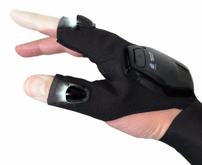 Half finger fishing gloves with built-in LED light and dry battery for night use