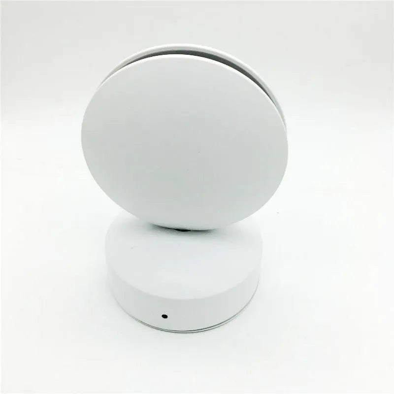 Modern aluminium LED spotlight bar wall lamp available in multiple colours.