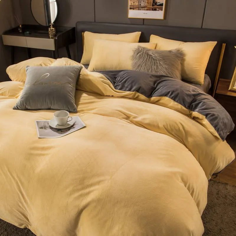 Double bed flannel bedding set in light gray with flange detail, solid colour polyester coral velvet