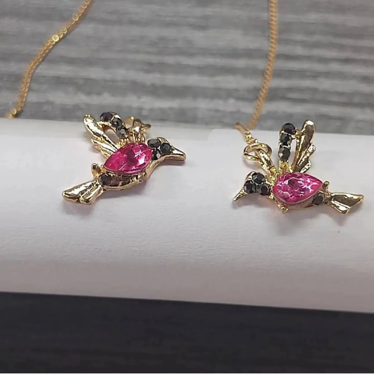 Women's long style bird hanging earrings with mixed zirconium wings in red, blue, and red lvzuan colours