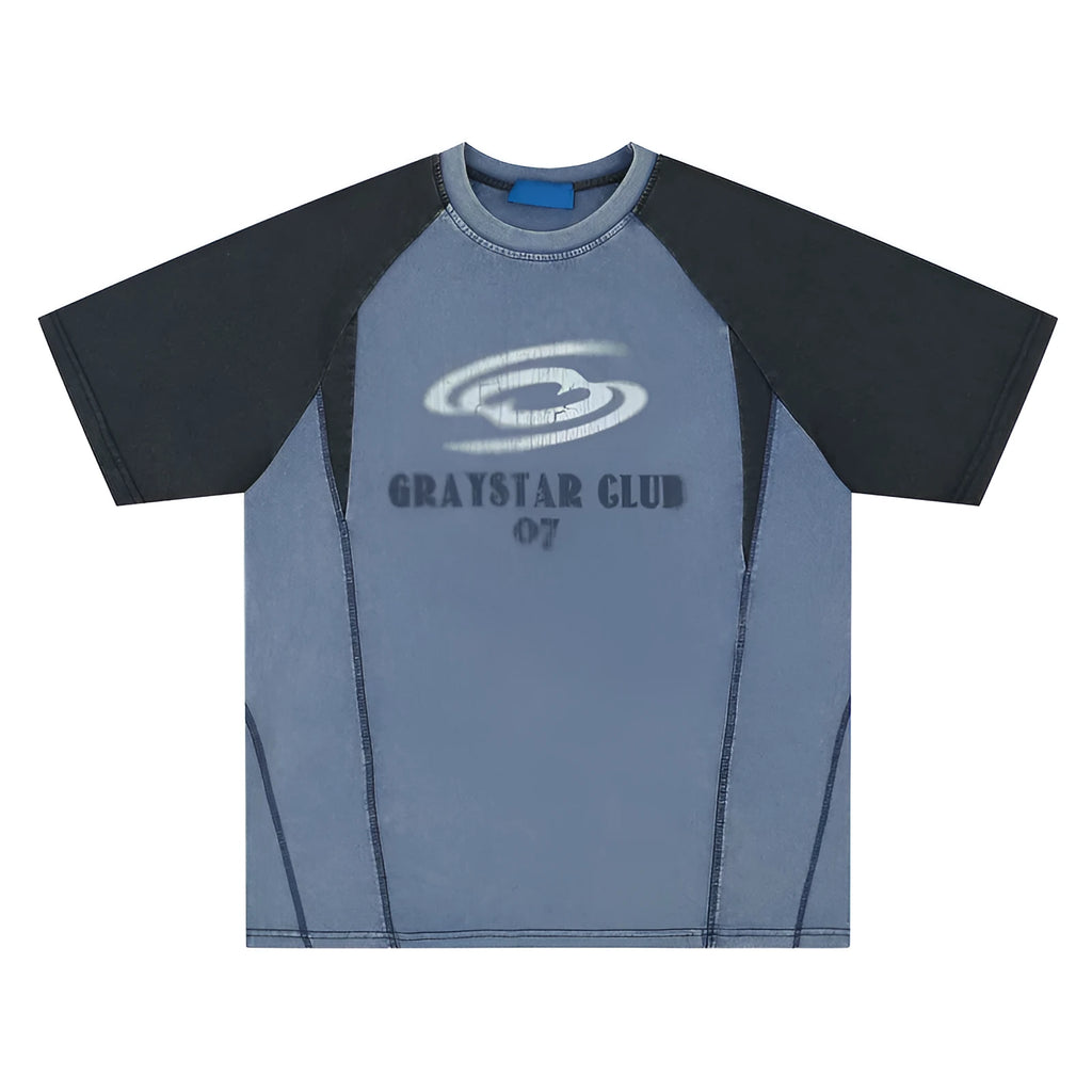 Man's blue hip hop letter print T-shirt with raglan sleeves in a loose fit