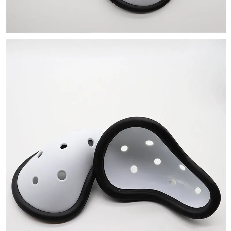 Rubber sports genital protector for adult and children, used in hockey, rugby, boxing, and Sanda.