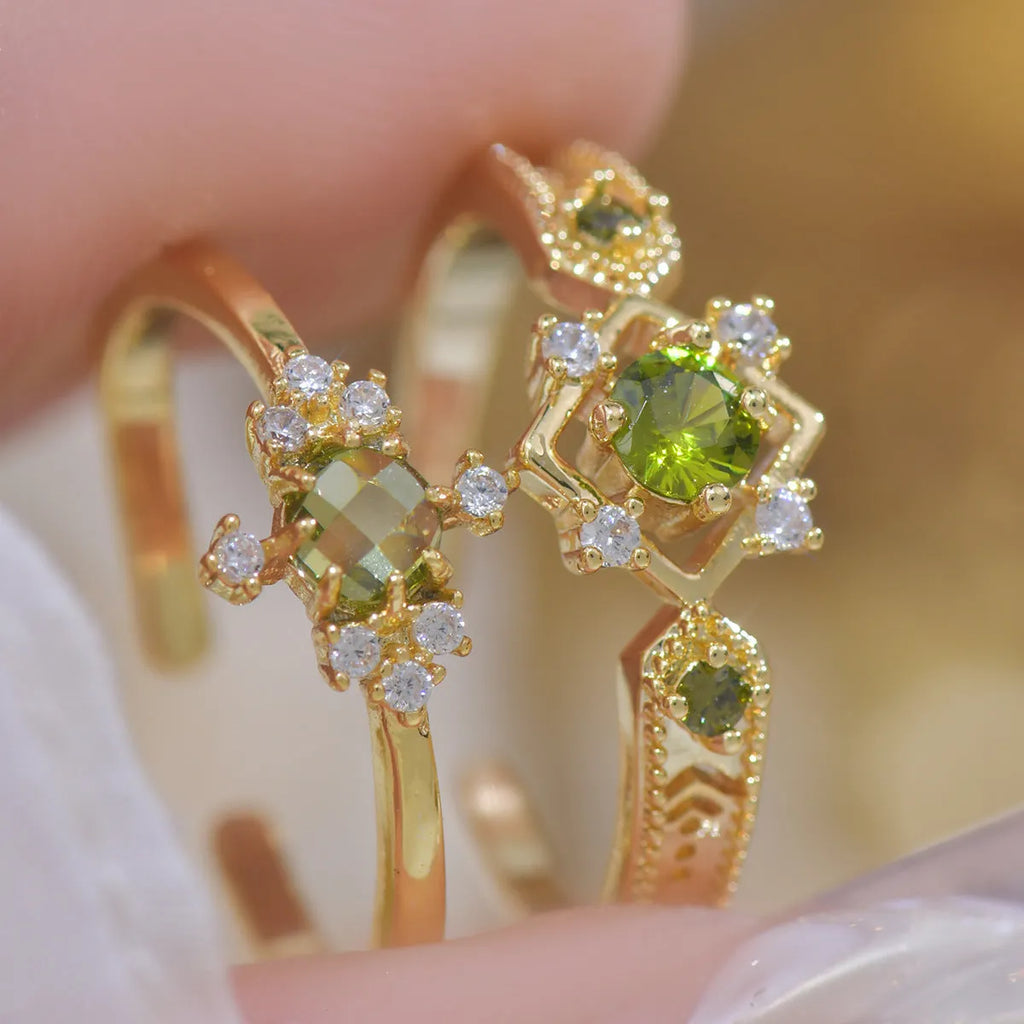 Geometric open mouth women's ring with zircon stones in olive green or purple on copper band