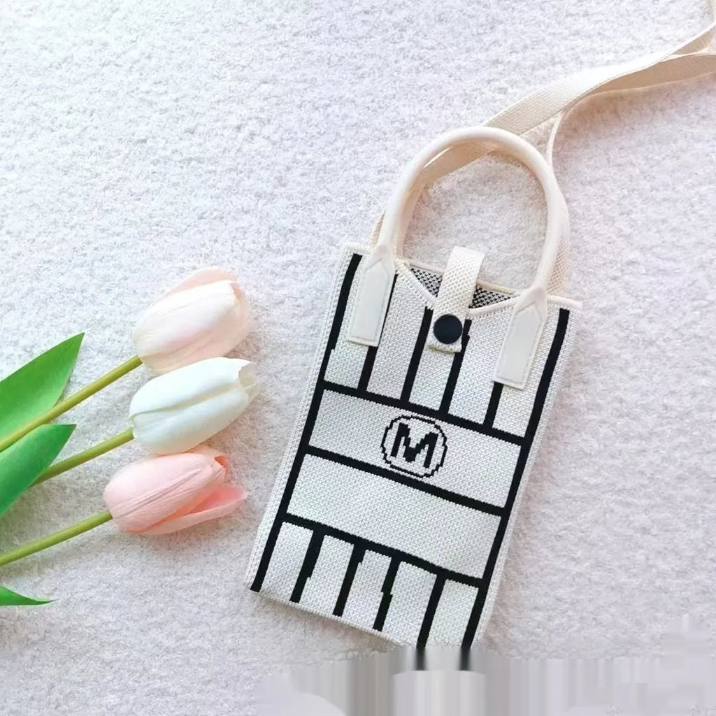 Women's polyester crossbody handbag in square vertical shape with striped pattern