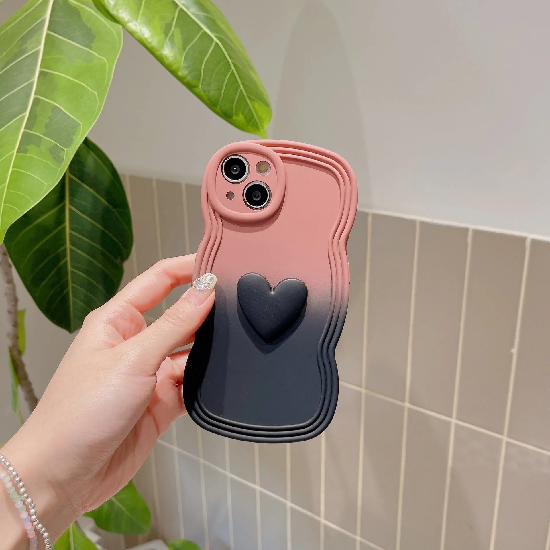 Three-dimensional love gradient wavy edge liquid silicone phone case in red and black, anti-fingerprint, for iPhone 11-14 Pro Max