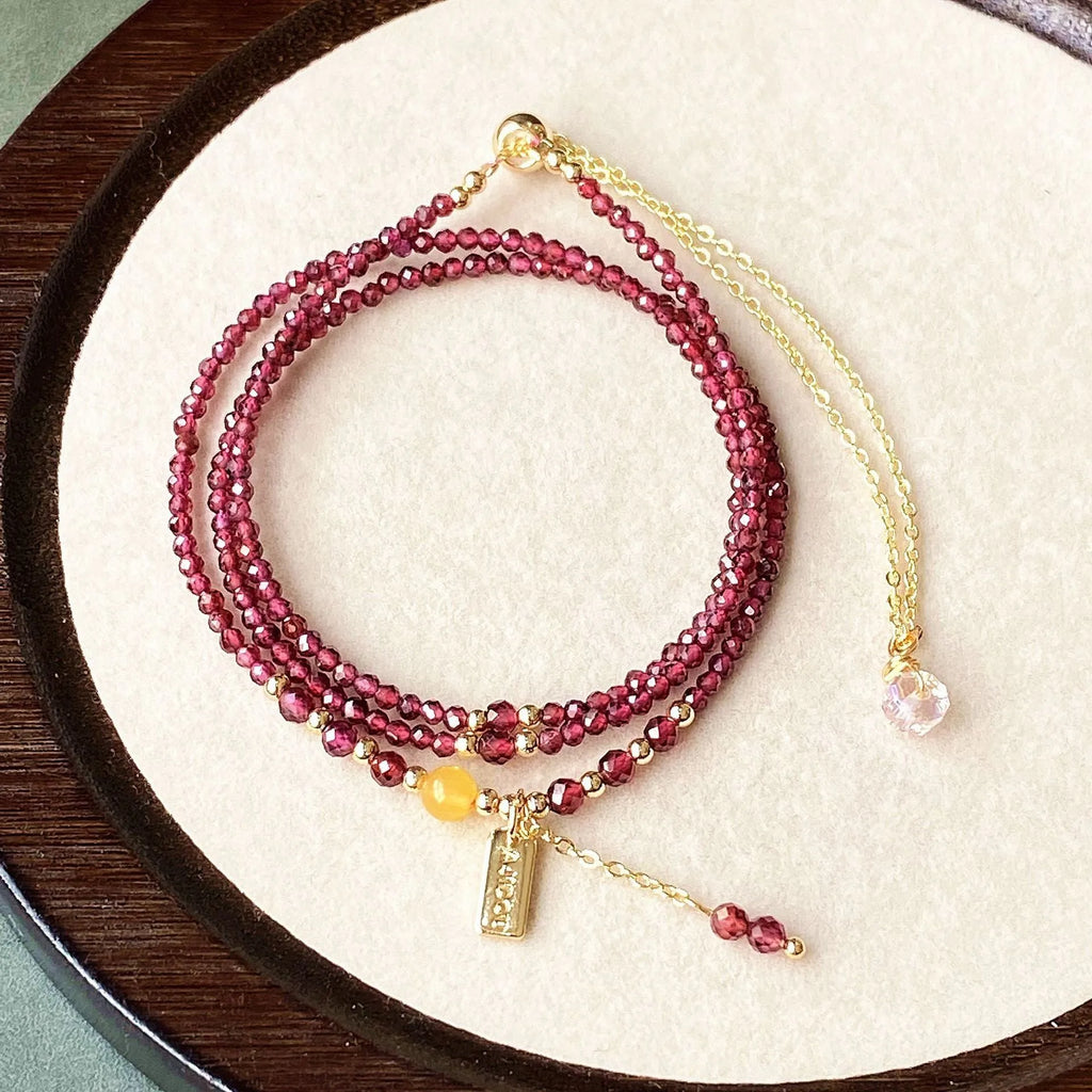 Wine red garnet bracelet necklace with three-circle design and beeswax cut surface texture
