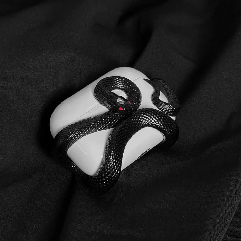Hard resin snake design protective case for AirPods Pro and Pro 2 charging station in black