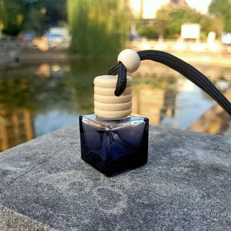 Car empty perfume bottle pendant hollow glass design 8ml capacity modern style various colour options