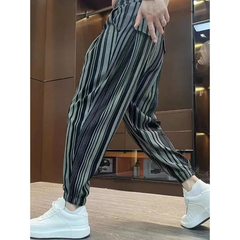 Men's striped cropped pants with ankle ties in ice silk fabric