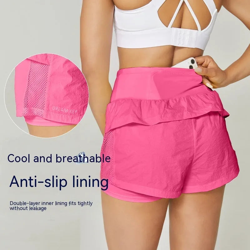 Women's cotton blend fitness shorts in loose casual style with quick-drying function