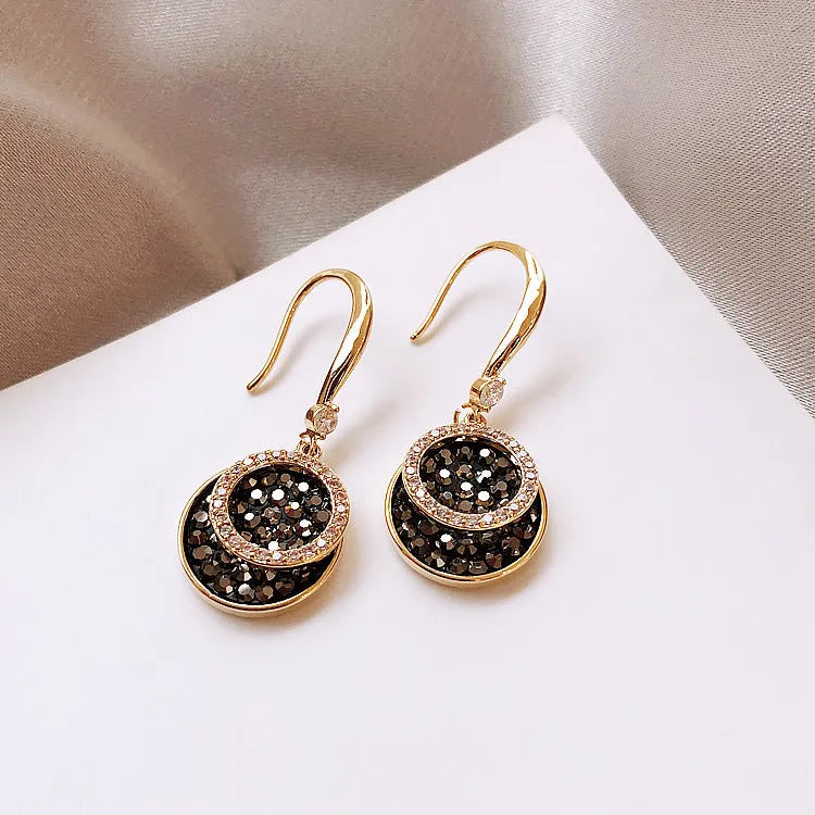 Black geometric alloy hoop earrings with 3.6cm round piece design