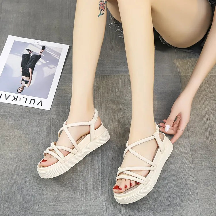 Women's black roman platform sandals with round toe and TPR sole